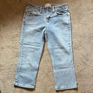 Levi's Cropped Light Blue Straight Leg Jeans